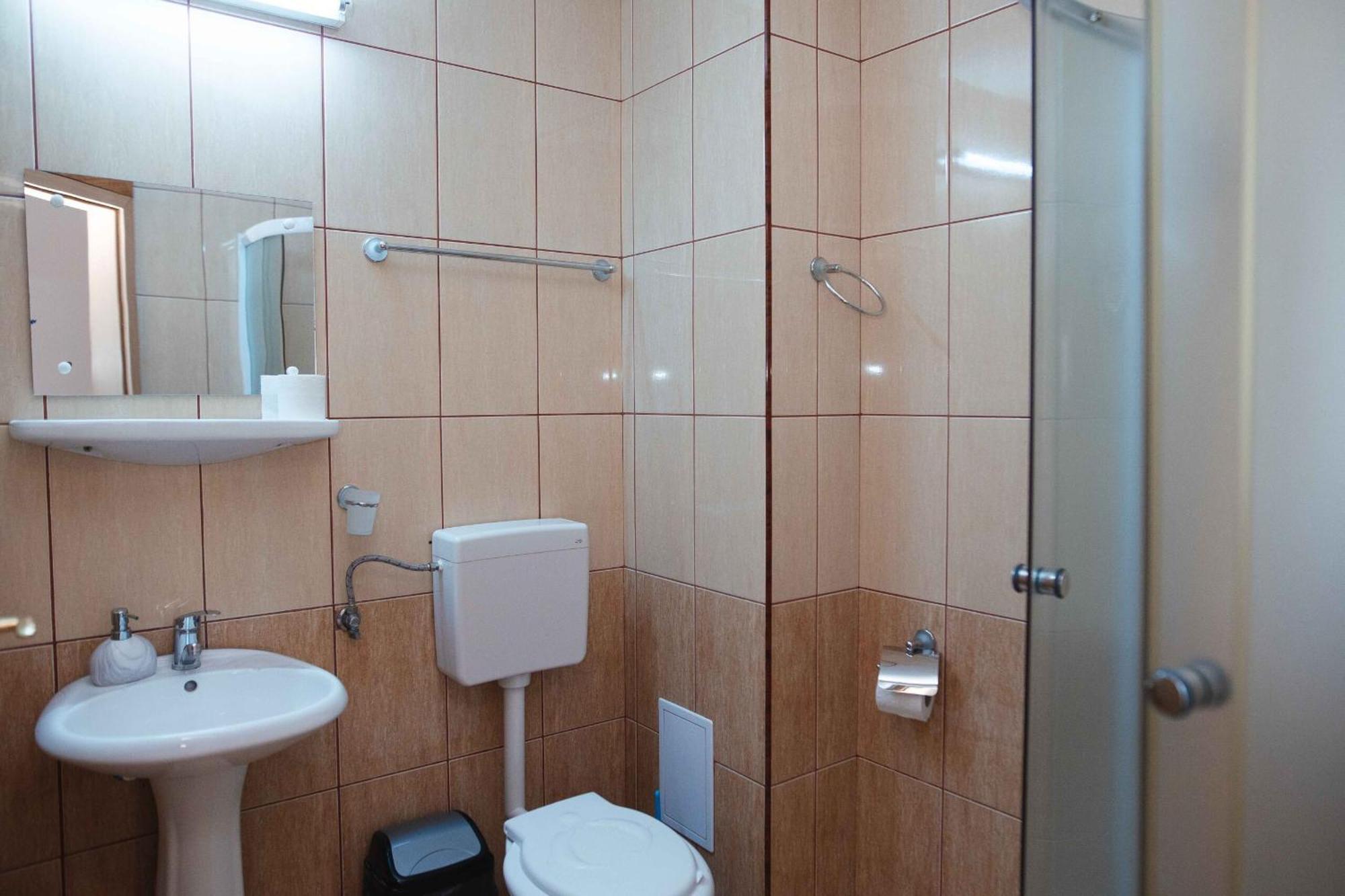 Hotel Holiday Viktóriaváros Kültér fotó
